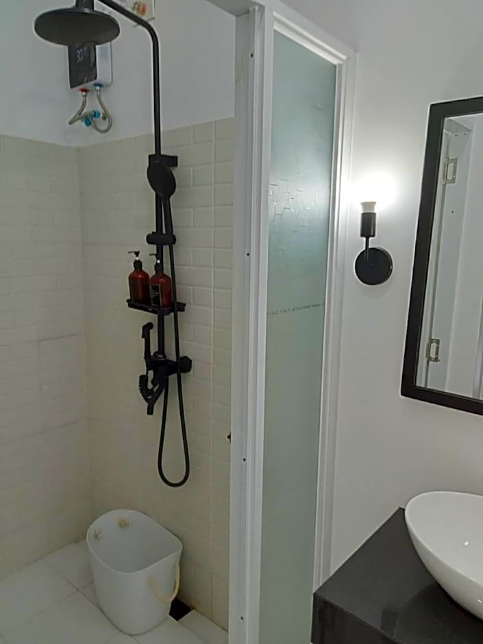 Angels Bed and Breakfast Sipalay City by RedDoorz