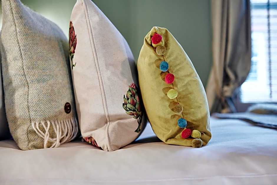 Hare and Hounds - Newbury