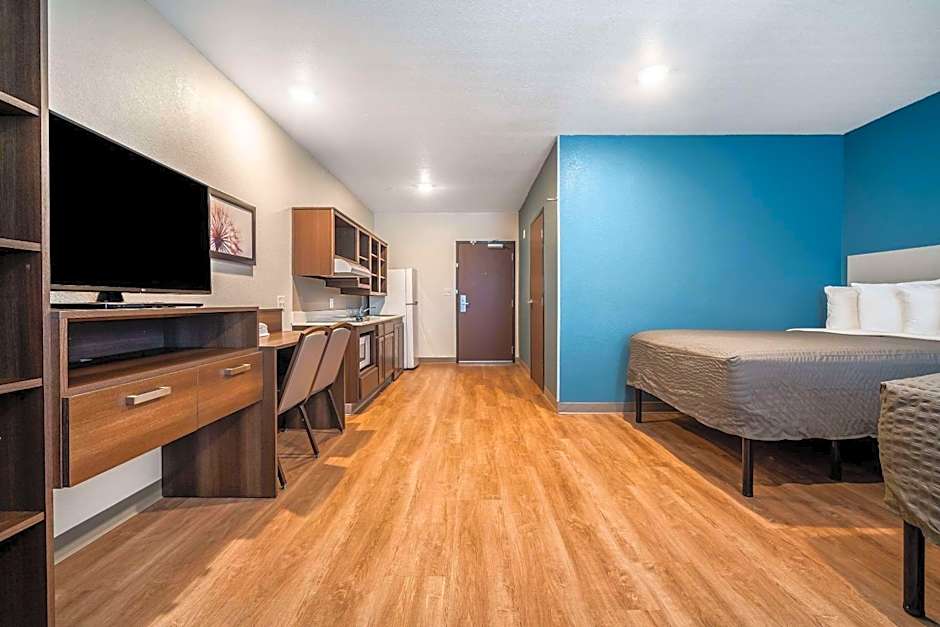 WoodSpring Suites Naples West