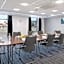 Holiday Inn Express Leigh - Sports Village By IHG