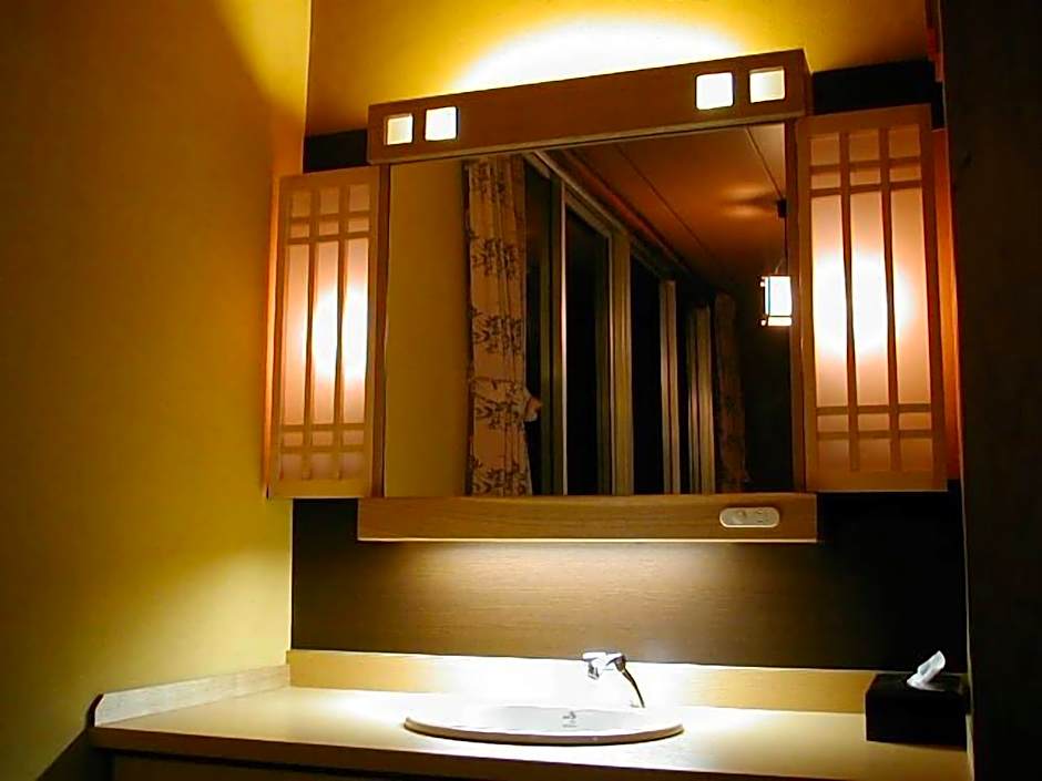Hachikita Onsen Oyado Hisaya Ryokan