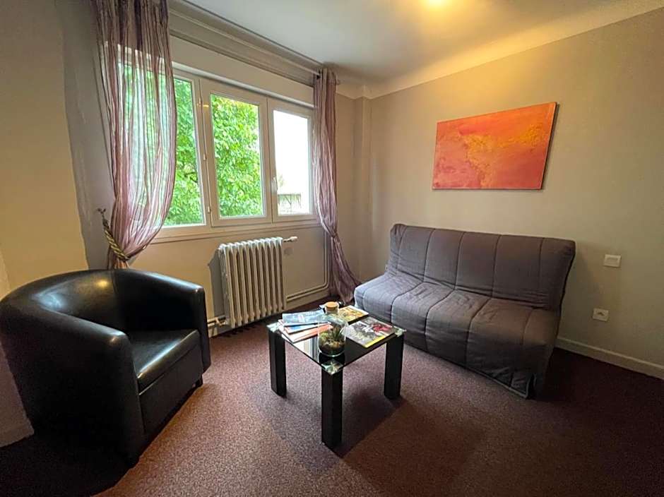 Le Cheval Blanc - Lac du Der - Logis Hotel