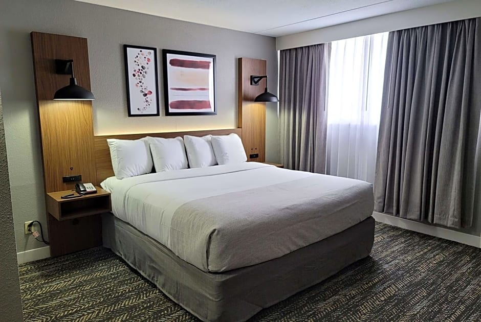 Hawthorn Suites by Wyndham Wichita Airport
