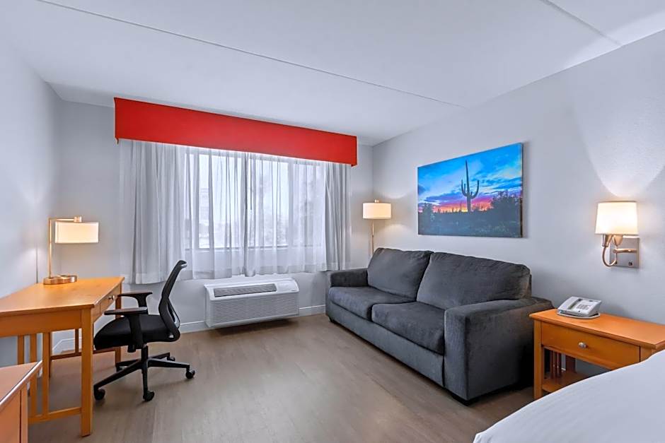 Red Lion Inn & Suites Goodyear - West Phoenix