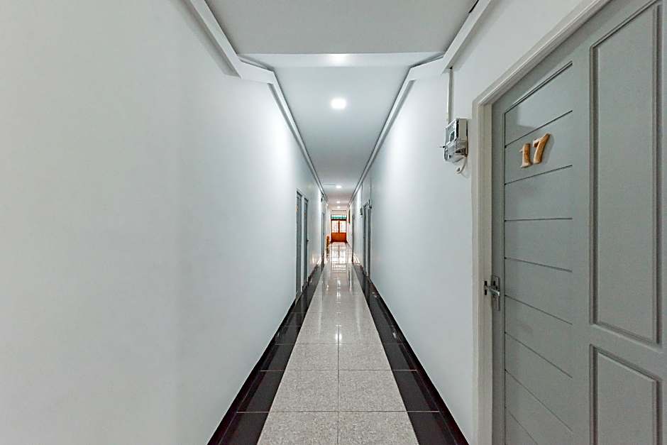 Urbanview Hotel Tropical Ketapang by RedDoorz