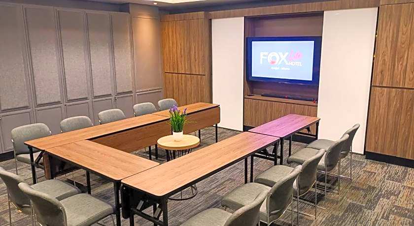 FOX Lite Grogol Jakarta