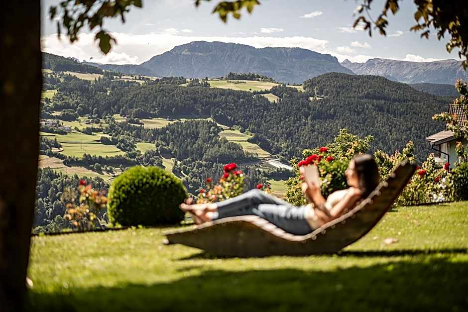 EGGER Apartments & Suites