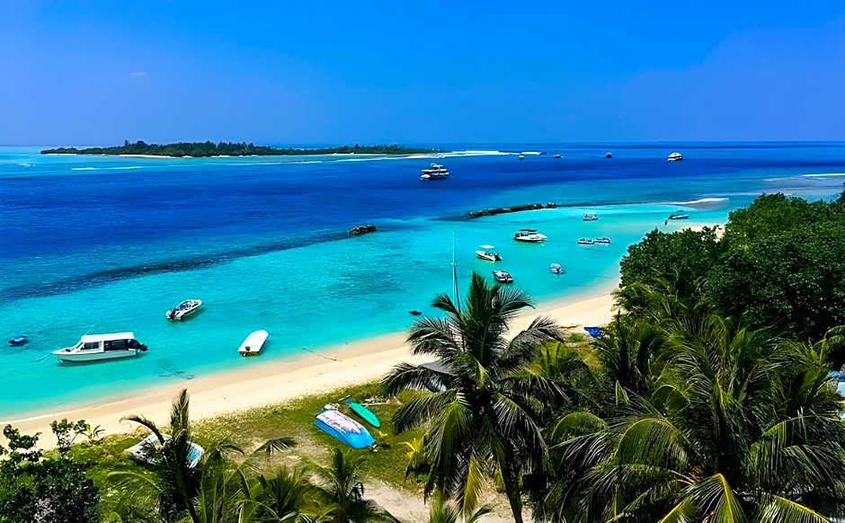 Batuta Maldives Surf View Guesthouse