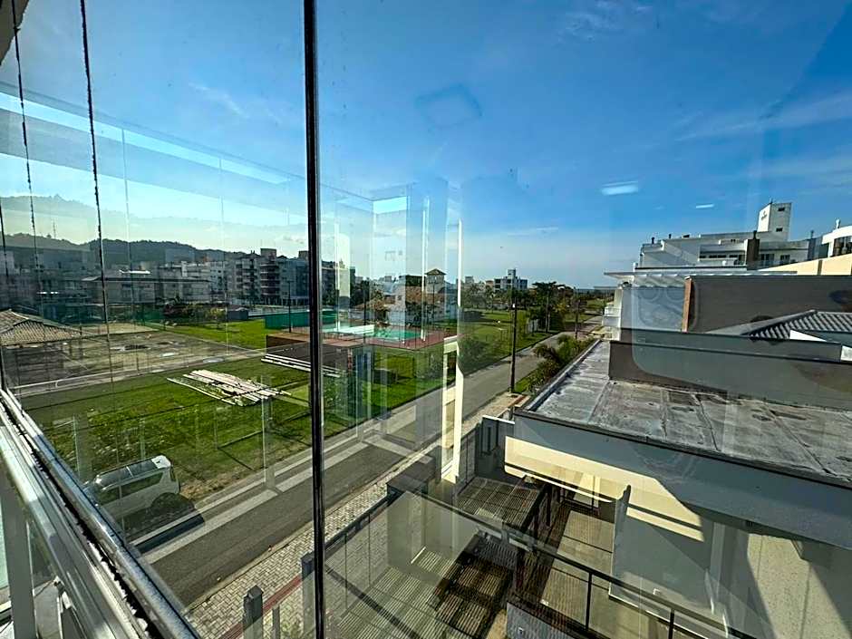 cód 175 - Apartamento com 2 suítes!