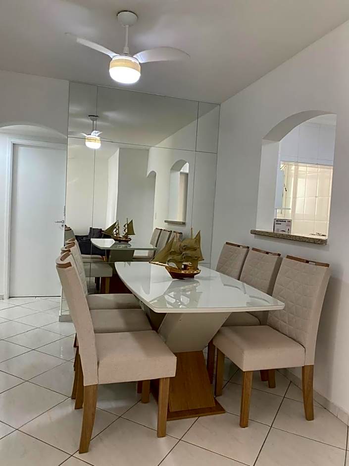 Apartamento no Guarujá com vista para o mar - Praia das Astúrias