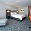 Holiday Inn Express Hotel & Suites Shakopee By IHG