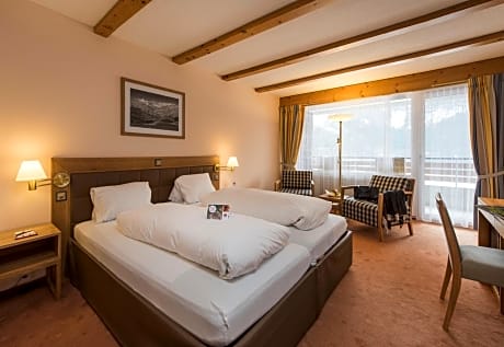 Double Room with Eiger Mountain View