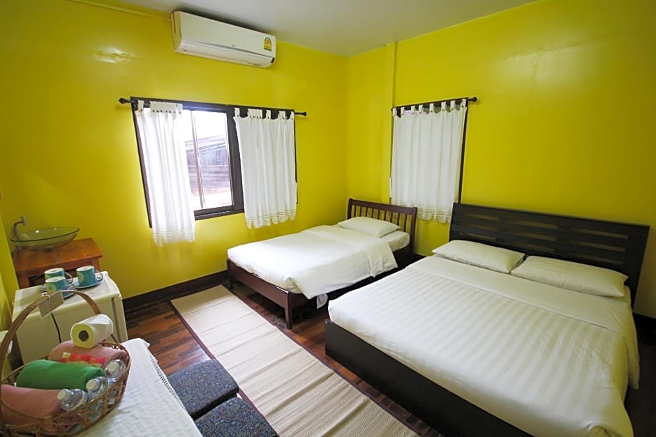 Baan Bua Homestay
