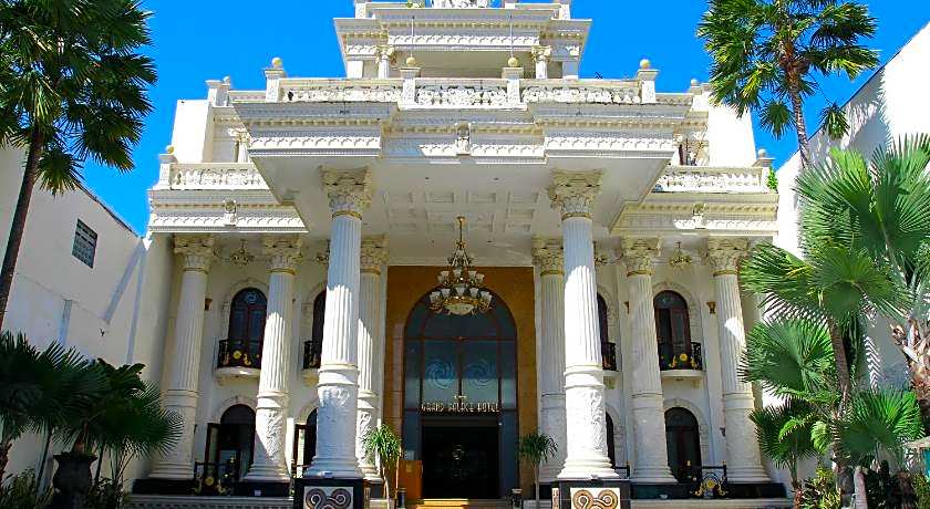 The Grand Palace Hotel Malang