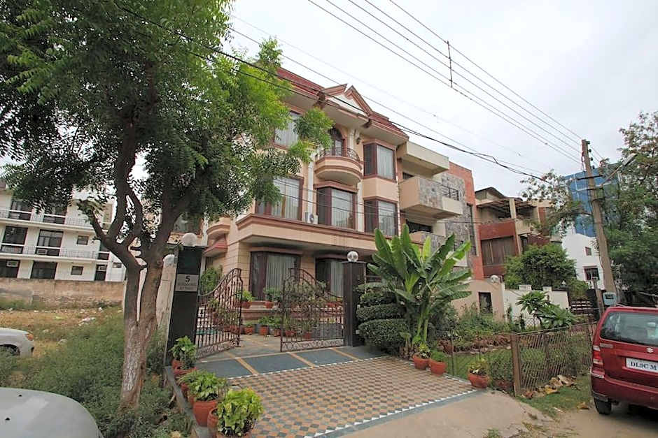 The Maple Leaf @ DLF Cyber City