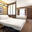 Microtel Inn & Suites By Wyndham Estevan