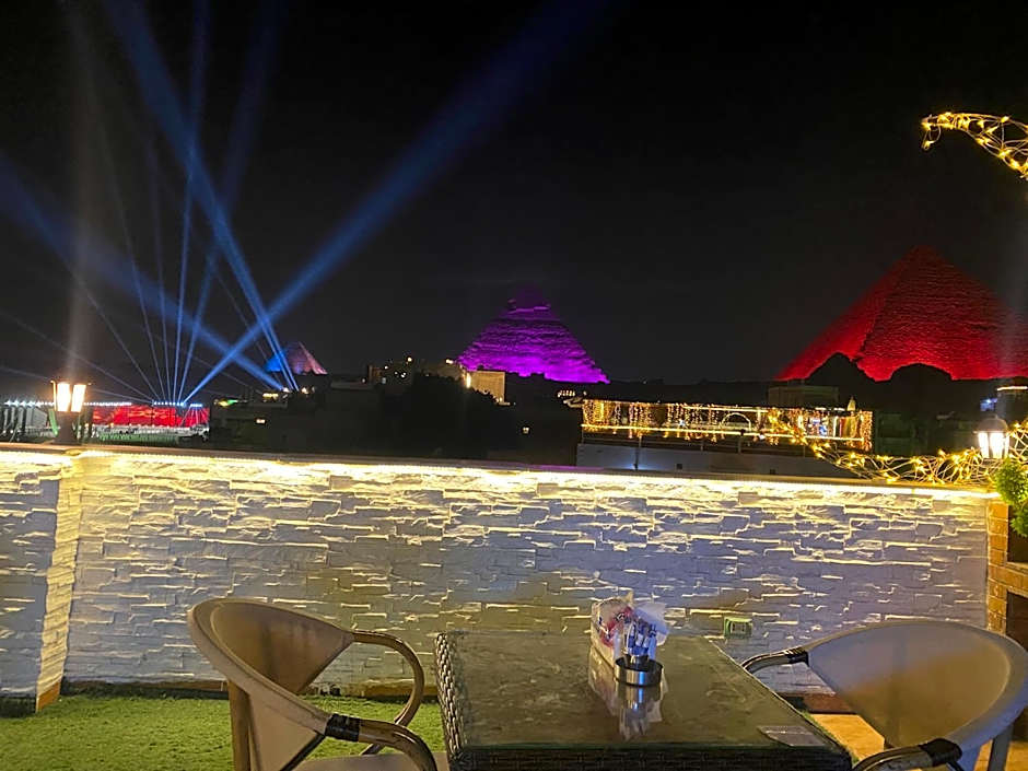 Cheops Pyramids Inn