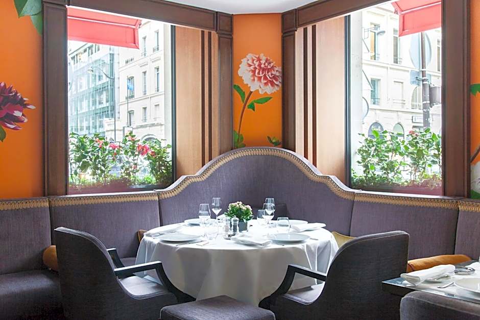 Le Bristol Paris, Oetker Hotels
