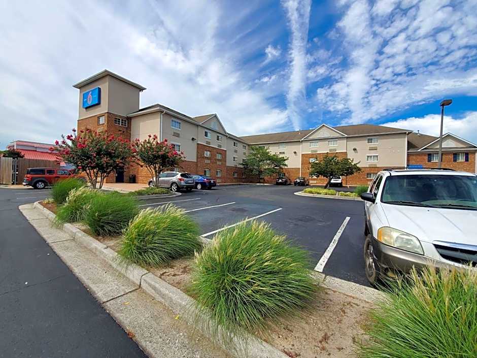 Motel 6-Richmond, VA - I-64 West