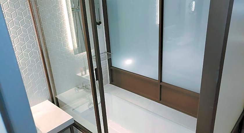 City Suites - Main Station