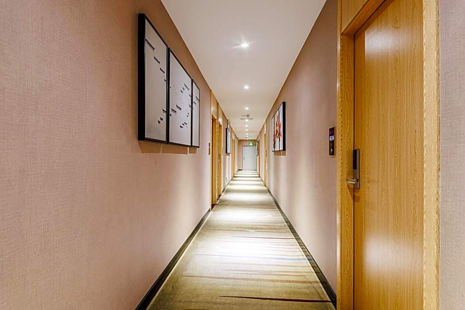 Hongcheng Hotel Guangzhou Shishi Sacred Heart Cathedral Branch