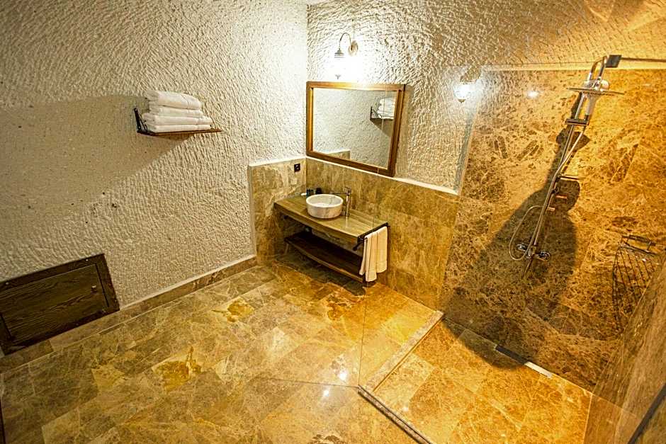Majestic Cave House