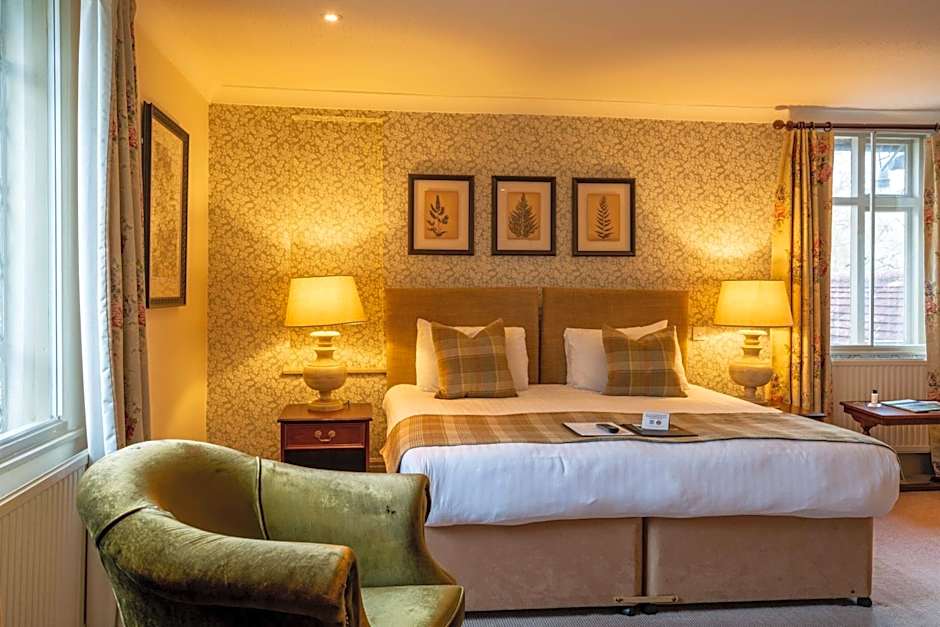 Hadley Bowling Green Inn