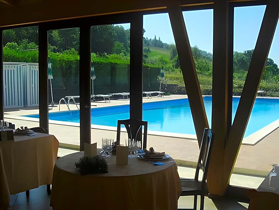 Catignano Hotel