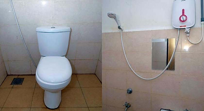 OYO 905 Hotel De'Light Villa