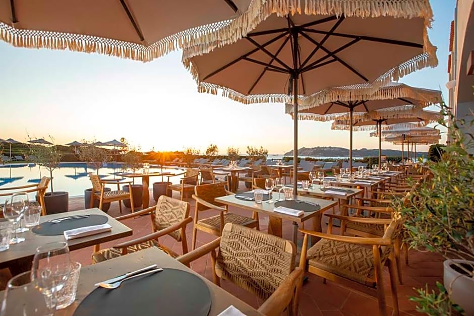 Mangia's Santa Teresa Sardinia, Curio Collection by Hilton