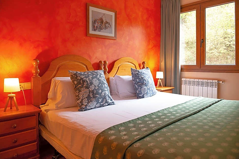 Vista Arinsal Apartments