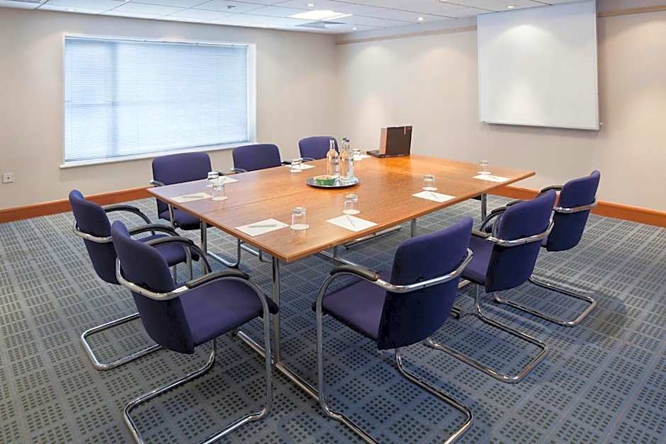 Holiday Inn Basingstoke By IHG