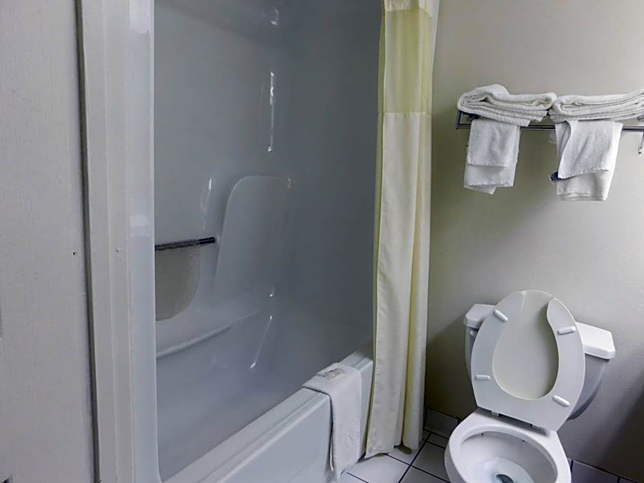 Quality Inn & Suites Thomasville