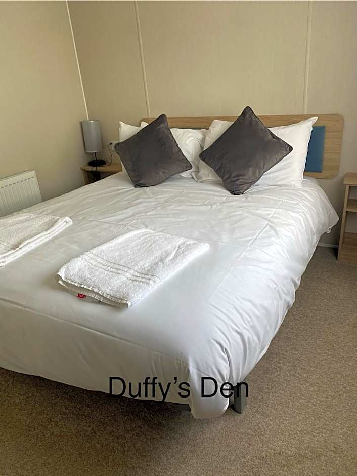 Duffy's Den - Parkdean California Cliffs - Fulmar 45