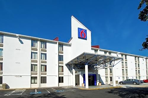 Motel 6 Springfield, VA - Washington DC Southwest