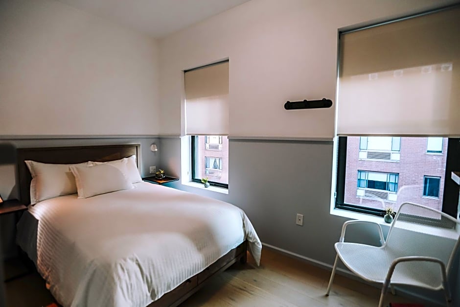 Washington Jefferson at Times Square