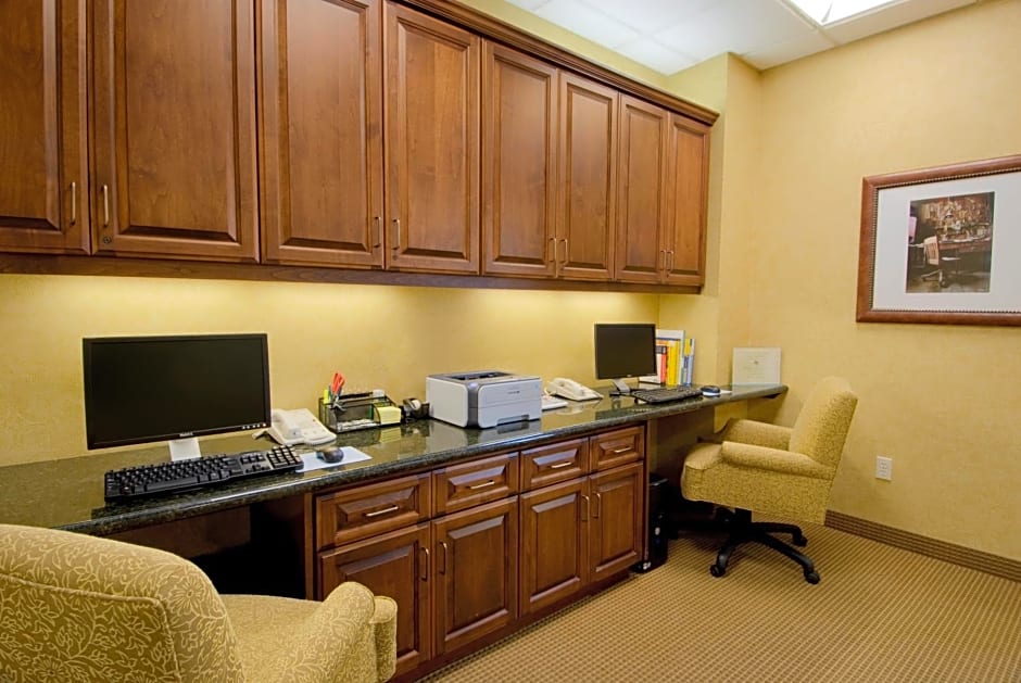 Homewood Suites by Hilton Sacramento Airport-Natomas