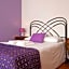 Ericeira Chill Hill Hostel & Private Rooms