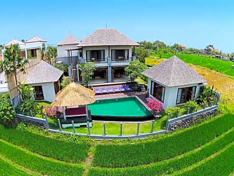 Jabunami Villa