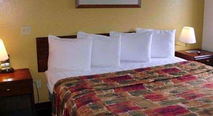 Rodeway Inn Salina