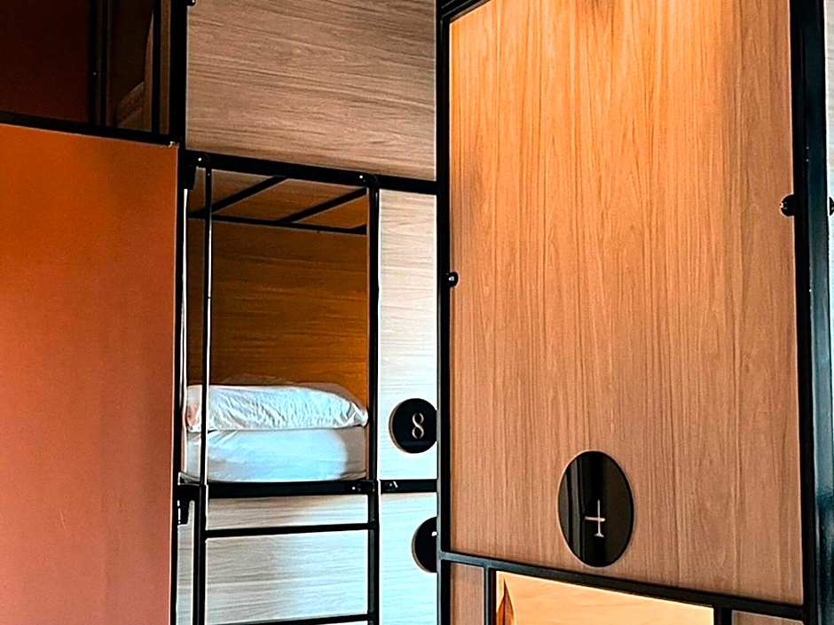 Gardiner House Hostel