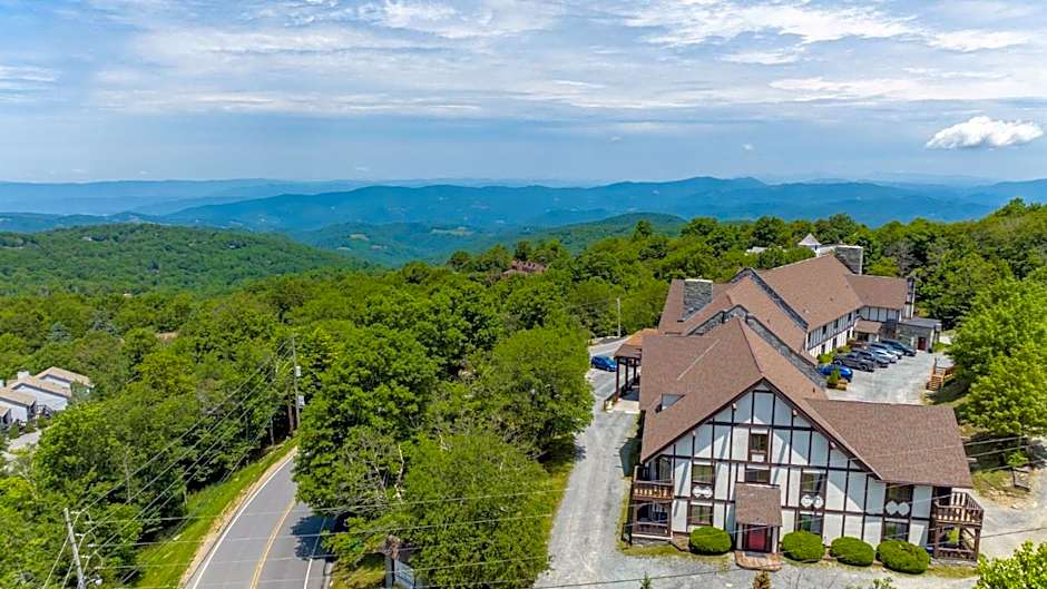 4 Seasons at Beech Mountain