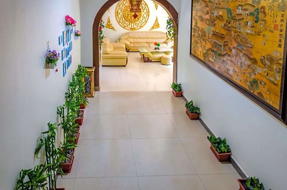 Nanjing Restaurant & Motel