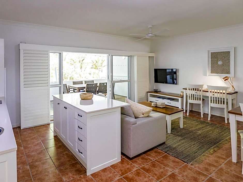 The Reef House Adults Retreat