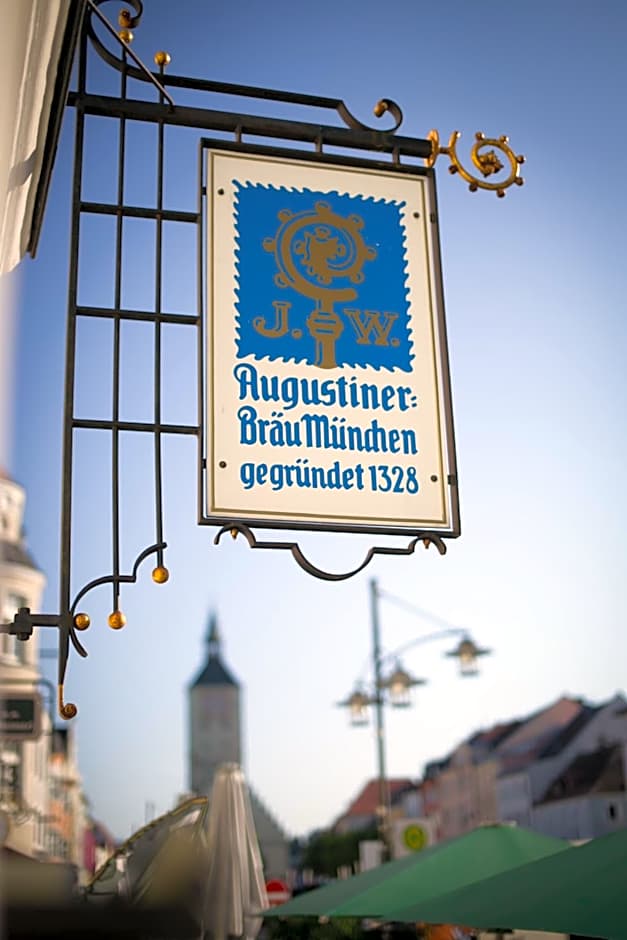 Hotel-Gasthof Höttl