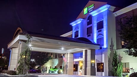 Holiday Inn Express Hotel & Suites Newton Sparta, an IHG Hotel