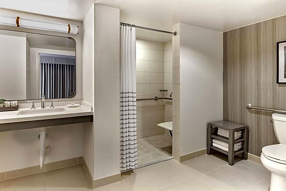 Westdrift Manhattan Beach, Autograph Collection by Marriott