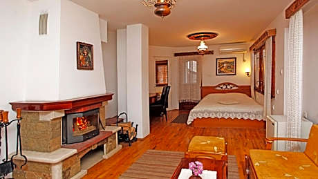 Deluxe Double Room with Balcony