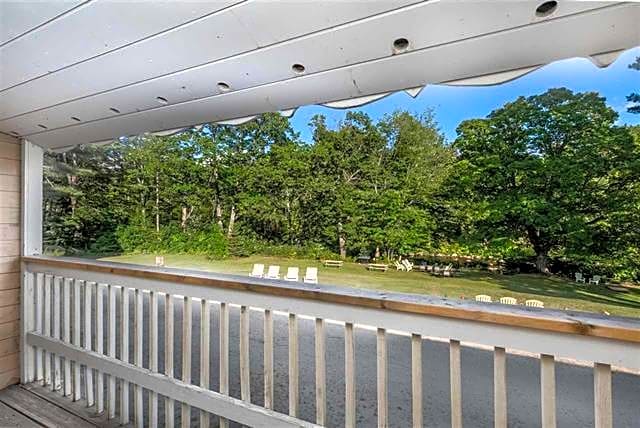 Covered Bridge River View Lodge