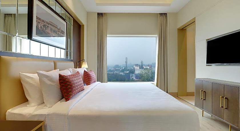 Lemon Tree Hotel Jhansi